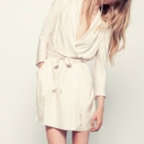 WILFRED Aritizia Franca Dress - Picture 1 of 11